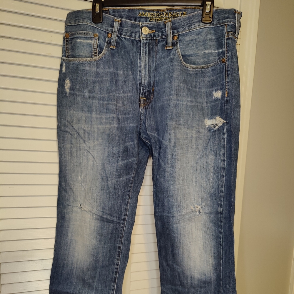 American Eagle Straight Jeans